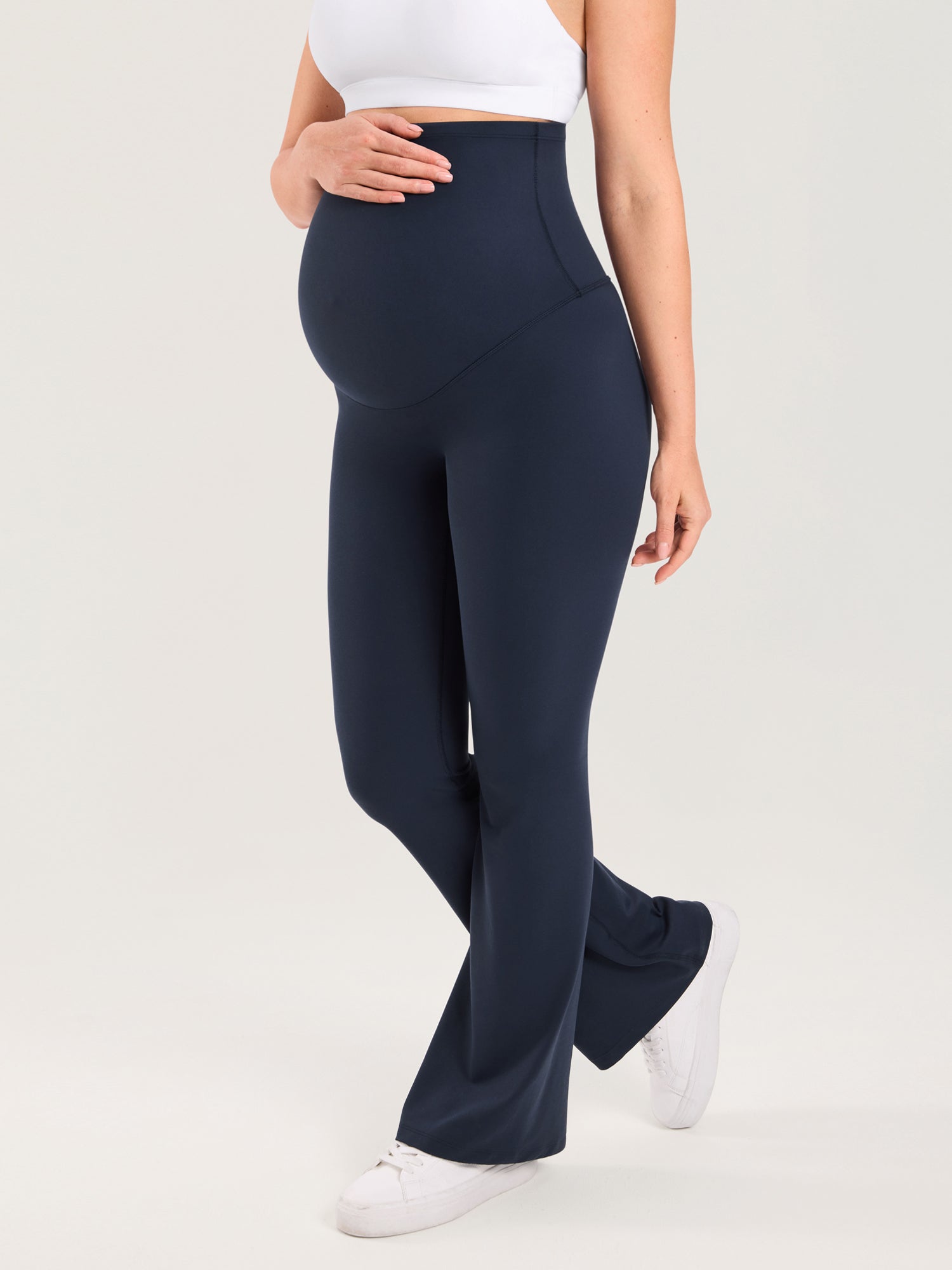 Natrelax® No Front Seam Maternity Flare Leggings 31.5"